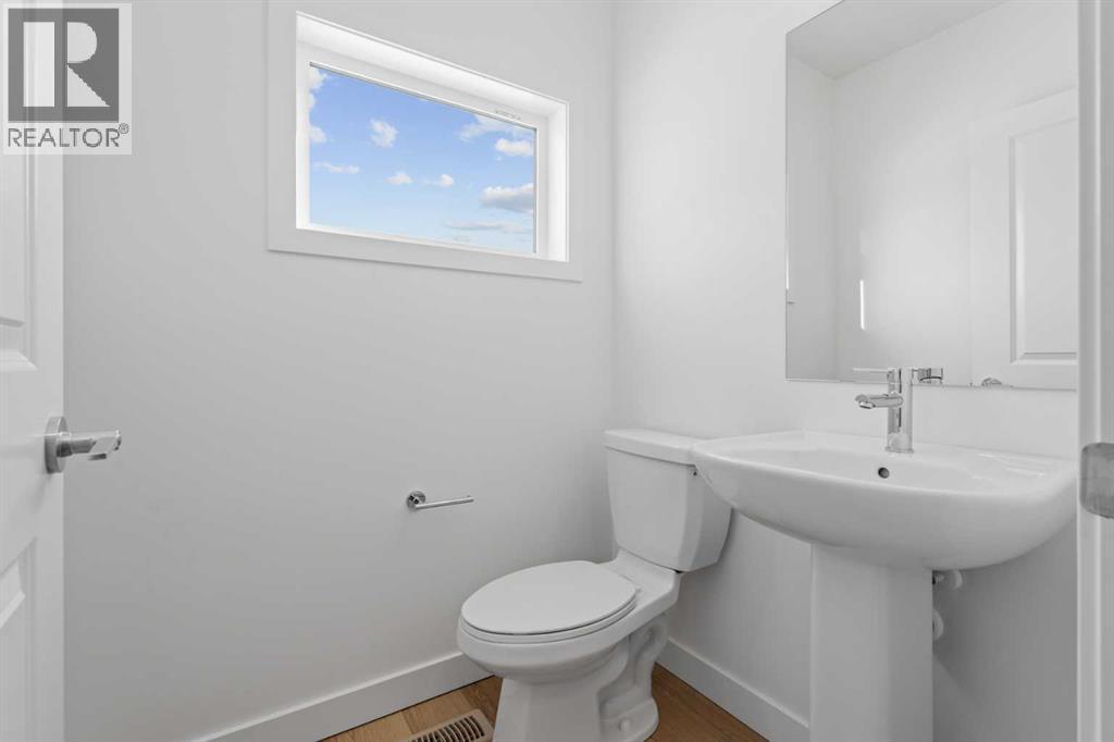 1506, 25 Wildwoods Court Sw, Airdrie, AB - Indoor Photo Showing Bathroom
