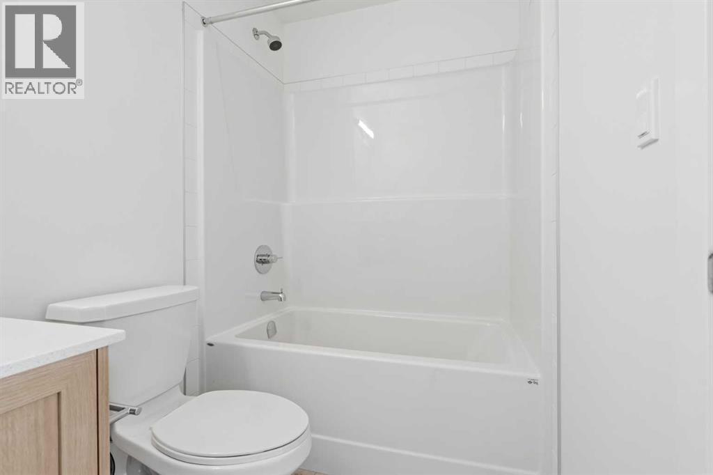 1506, 25 Wildwoods Court Sw, Airdrie, AB - Indoor Photo Showing Bathroom