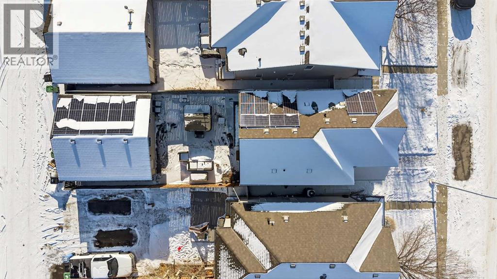 336 Cranberry Circle Se, Calgary, AB - Outdoor