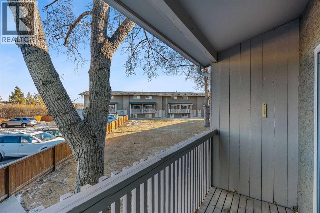 14, 8112 36 Avenue Nw, Calgary, AB - Outdoor With Exterior