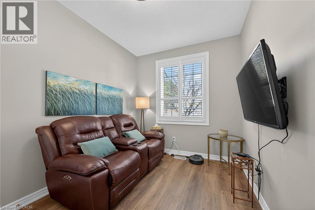 57 Bluelagoon Drive, Mount Hope, ON - Indoor Photo Showing Living Room