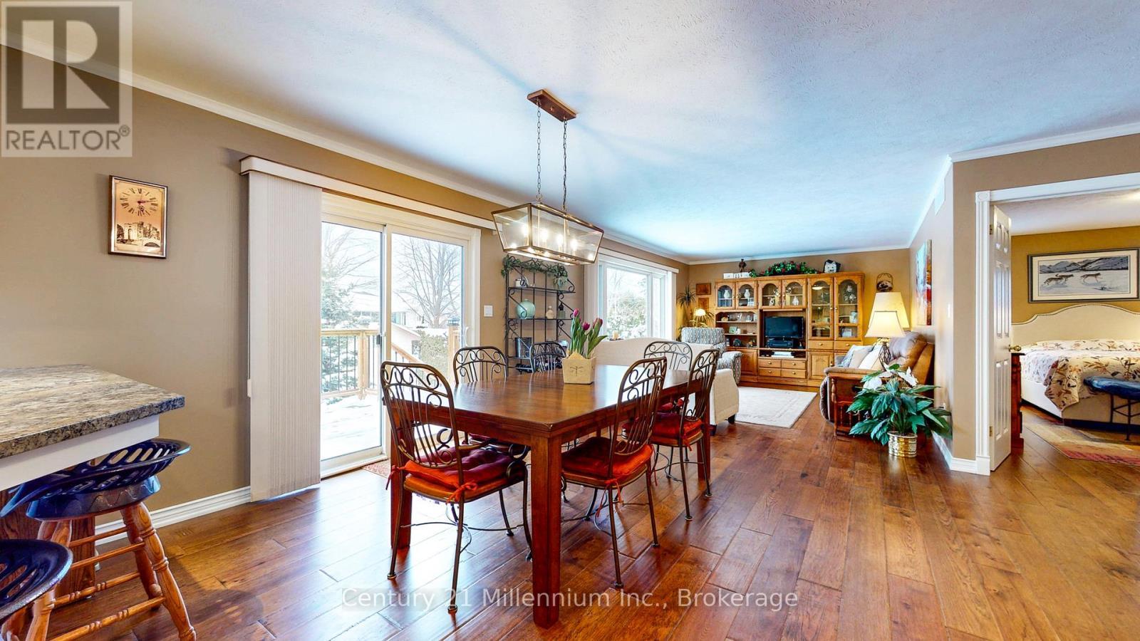 29 Ridge Creek Drive, Meaford, ON - Indoor Photo Showing Dining Room