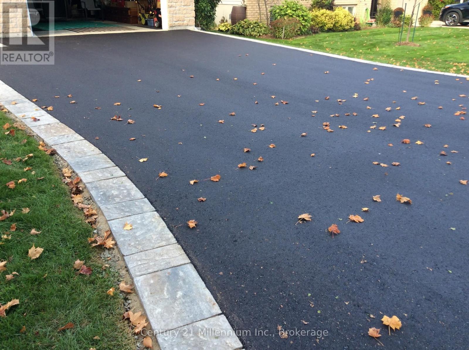 29 Ridge Creek Drive, Meaford, ON - Outdoor With Body Of Water