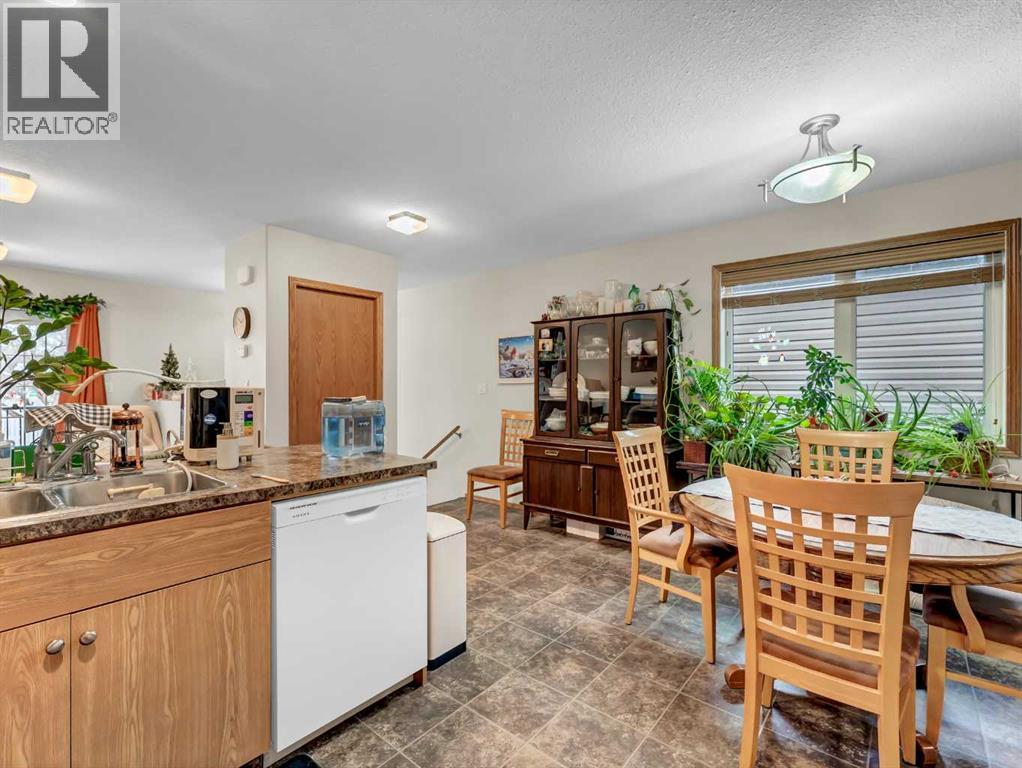 628 Industrial Avenue Se, Medicine Hat, AB - Indoor