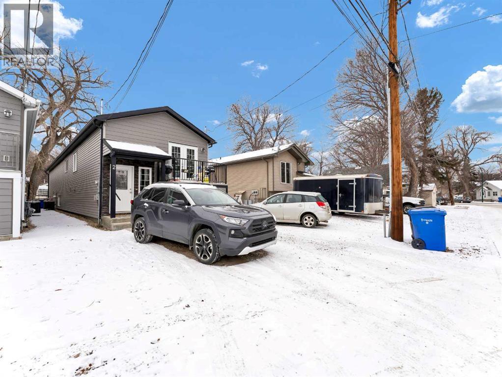 628 Industrial Avenue Se, Medicine Hat, AB - Outdoor