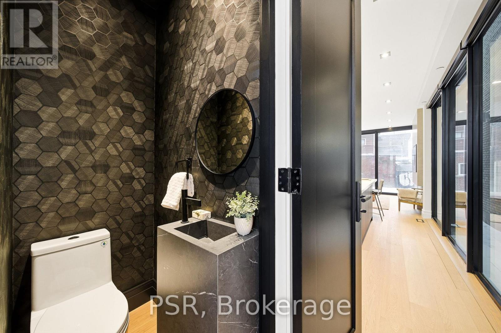 178 Gladstone Avenue, Toronto, ON - Indoor