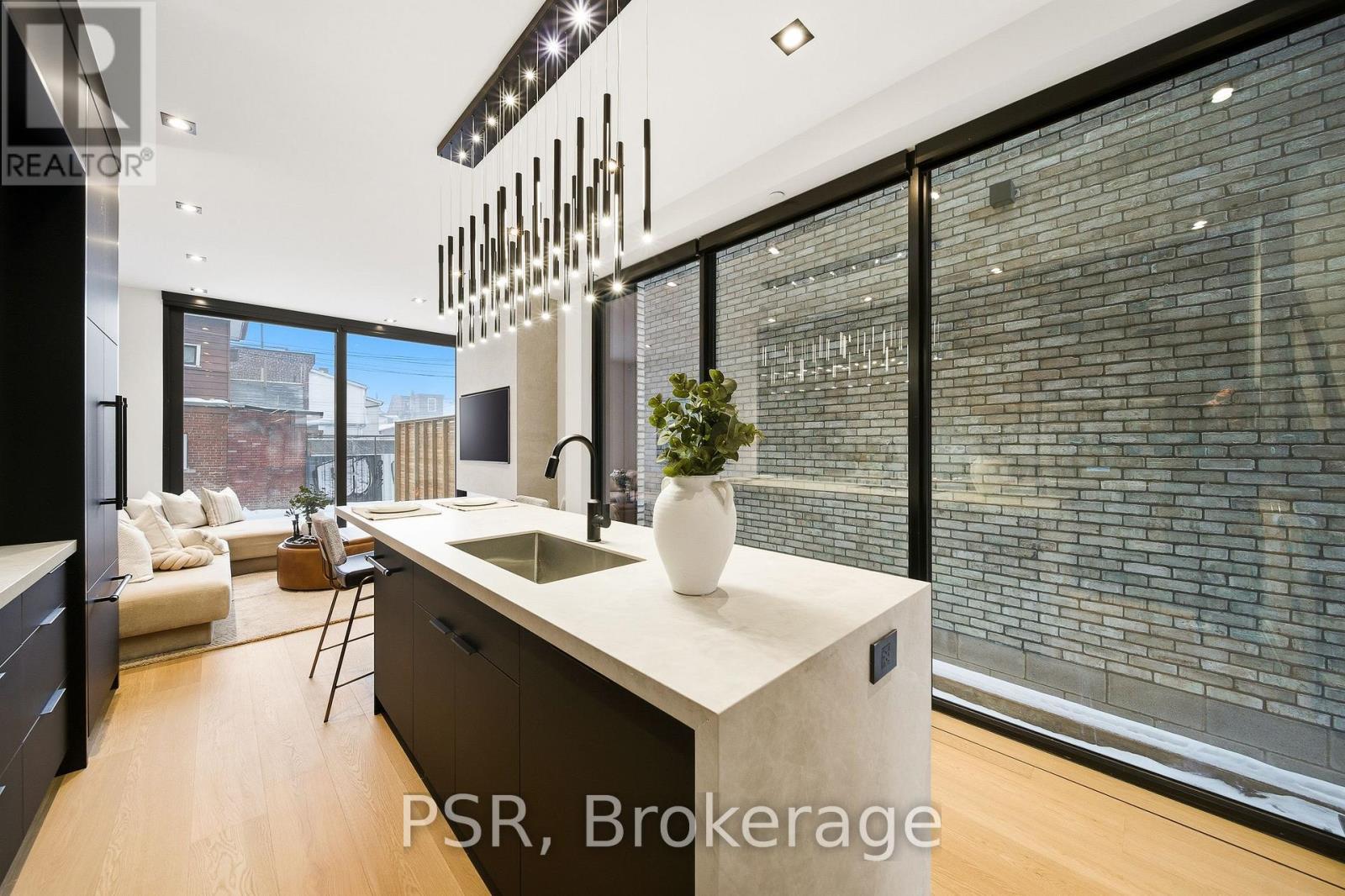 178 Gladstone Avenue, Toronto, ON - Indoor