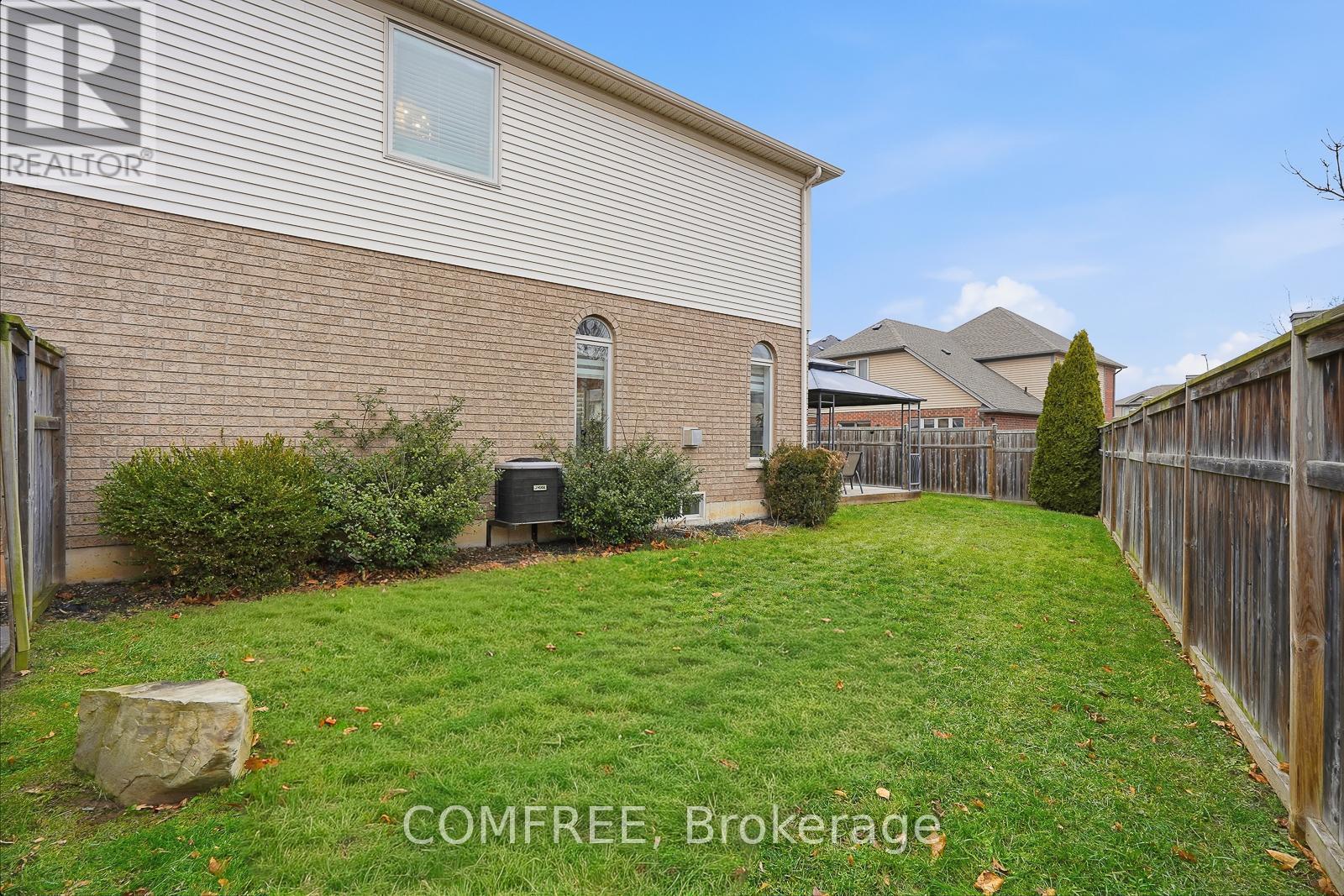 61 Evergreens Drive, Grimsby (Grimsby West), ON - Outdoor