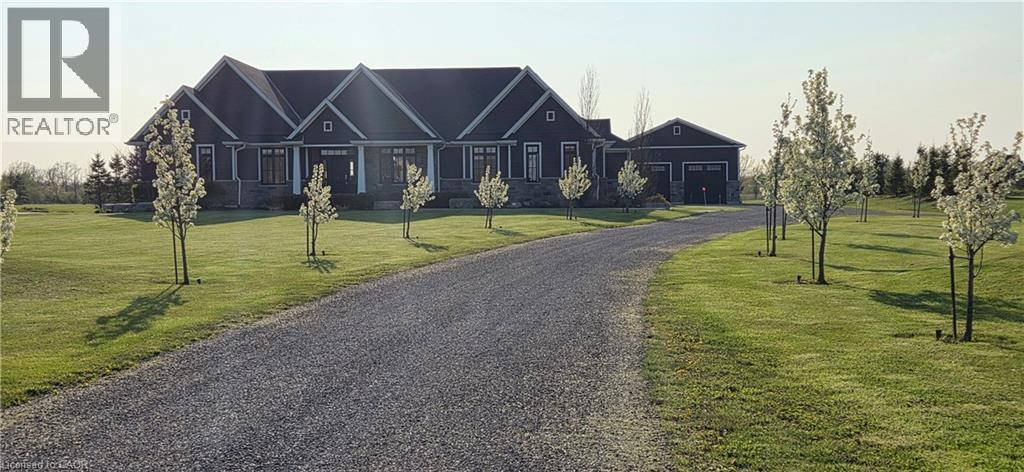 Summer - 224 Mountain Road, Grimsby, ON - Outdoor