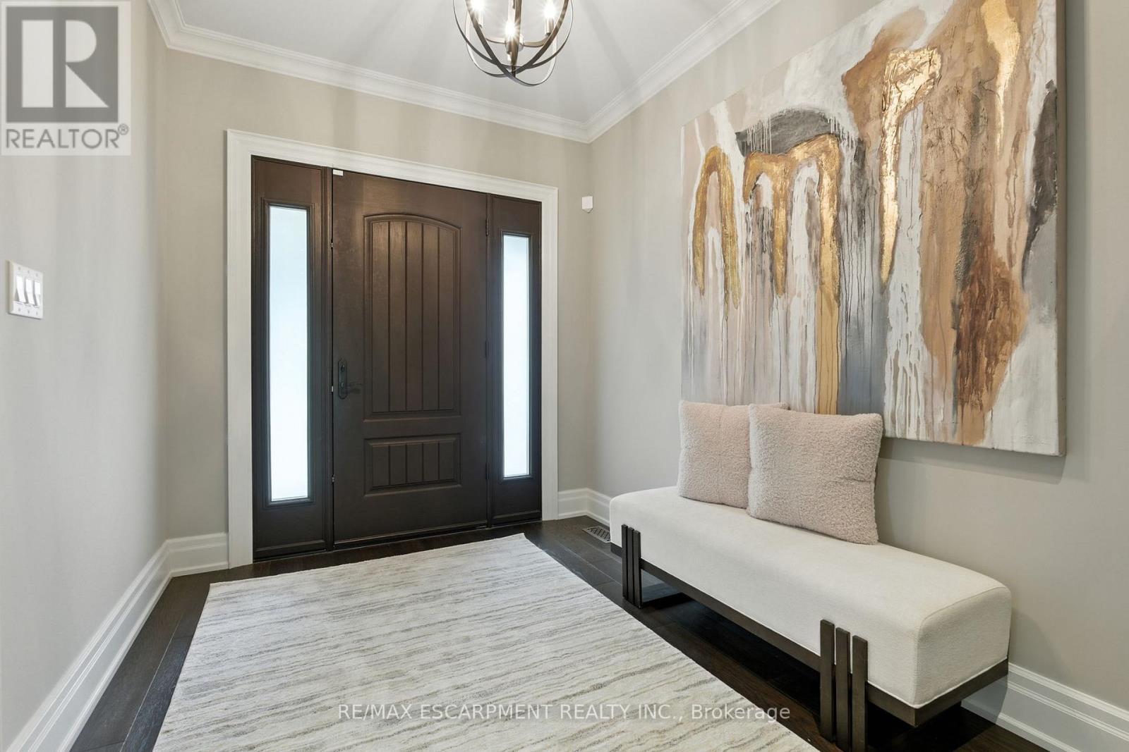 391 Patricia Drive, Burlington, ON - Indoor Photo Showing Other Room