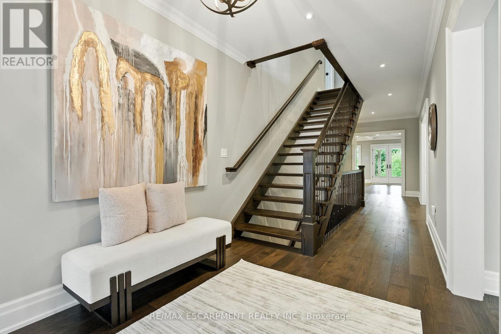 391 Patricia Drive, Burlington, ON - Indoor