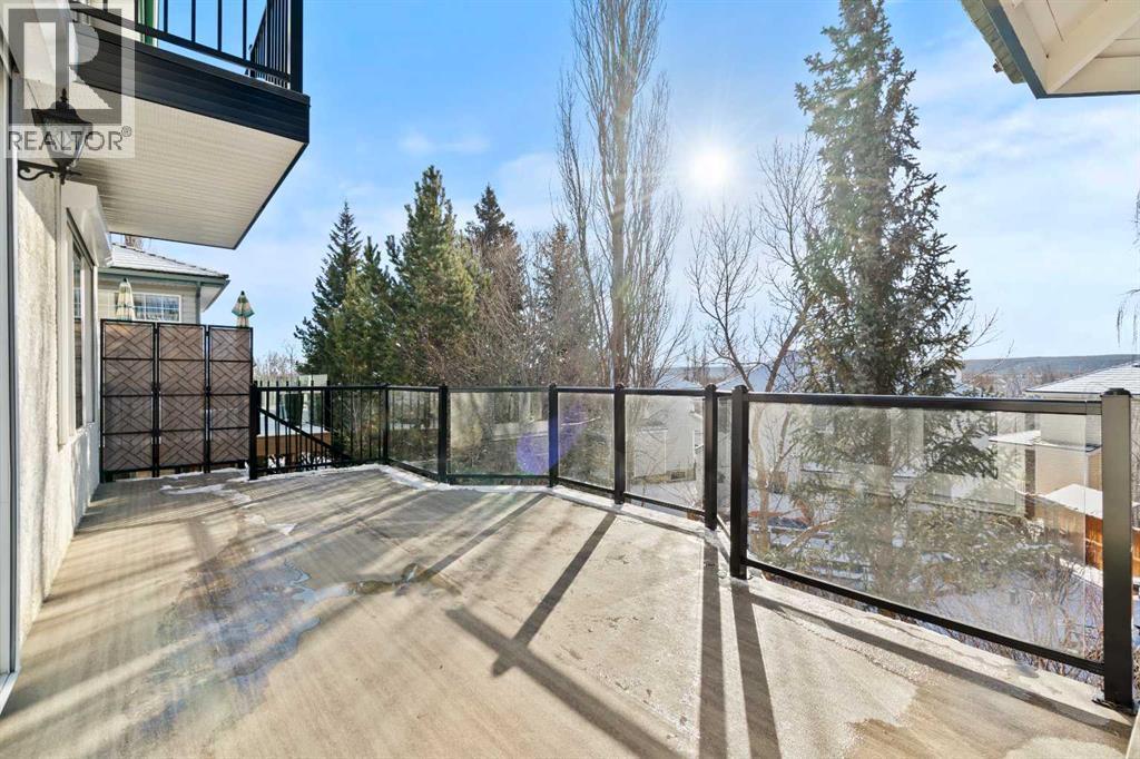 63 Springbank Crescent Sw, Calgary, AB - Outdoor With Balcony With Exterior