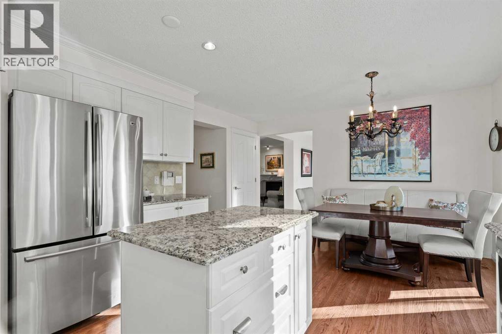 63 Springbank Crescent Sw, Calgary, AB - Indoor Photo Showing Kitchen With Upgraded Kitchen