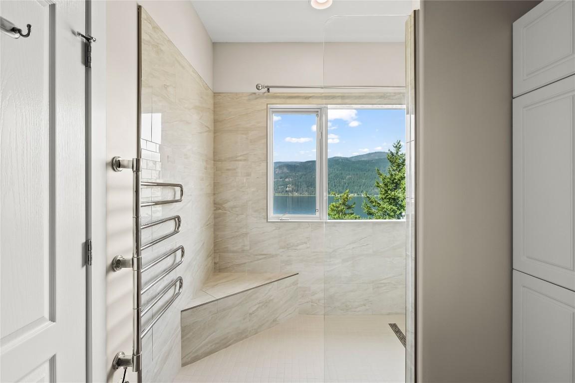 21-83 Peregrine Way, Vernon, BC - Indoor Photo Showing Bathroom