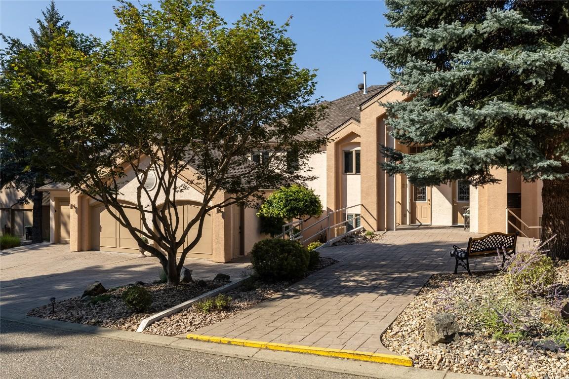 21-83 Peregrine Way, Vernon, BC - Outdoor