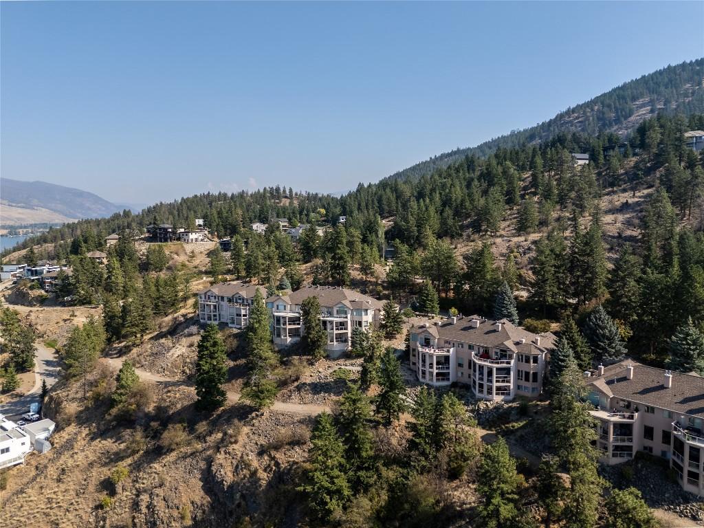 21-83 Peregrine Way, Vernon, BC - Outdoor With View