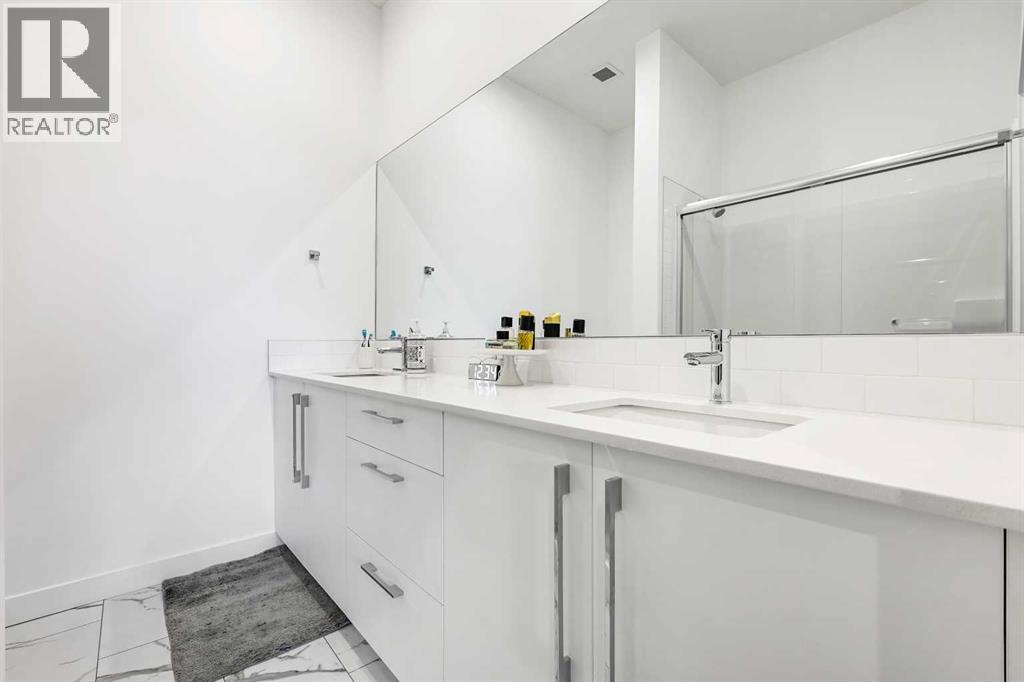 3121, 60 Skyview Ranch Road Ne, Calgary, AB - Indoor Photo Showing Bathroom