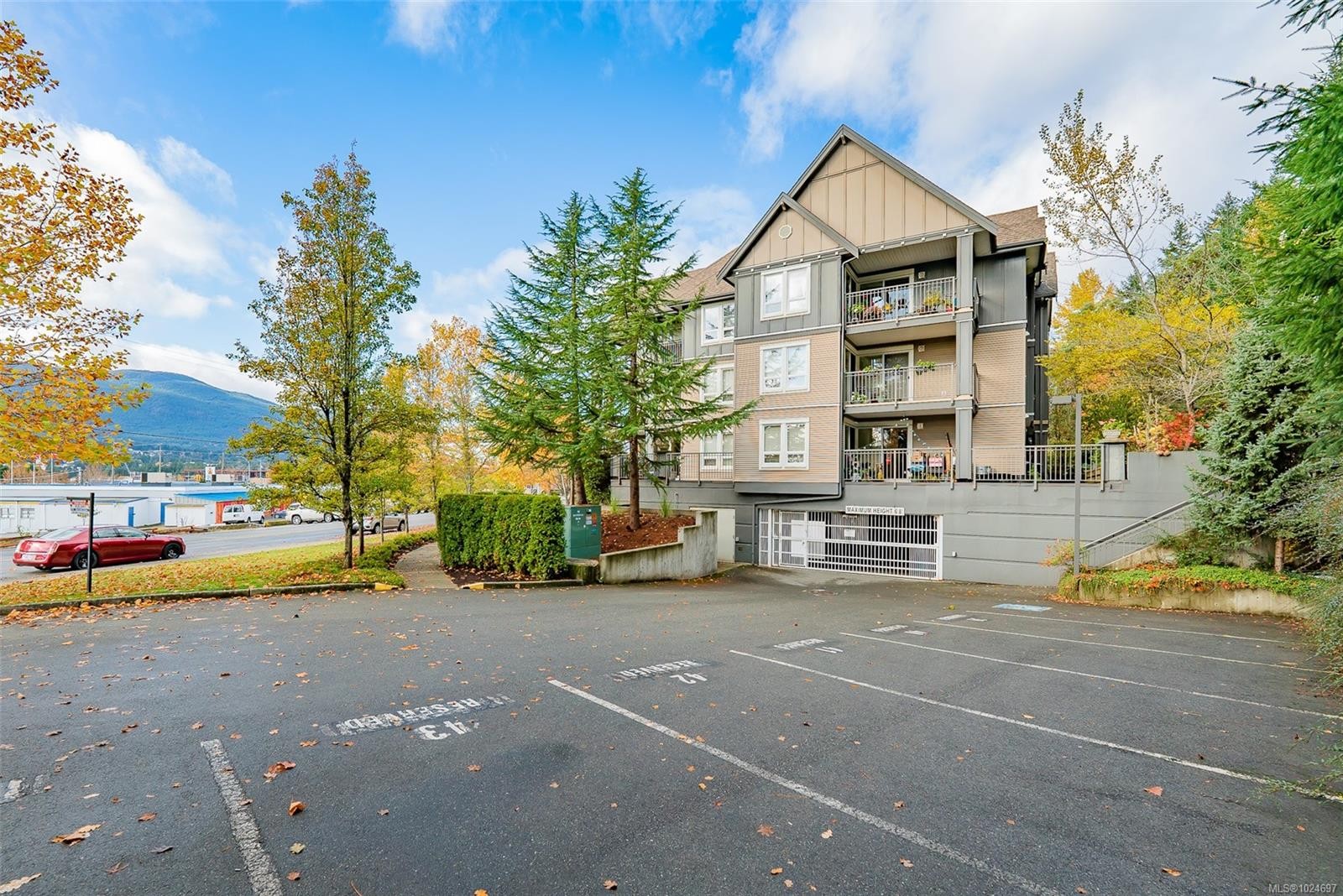201-1620 Townsite Rd, Nanaimo, BC - Outdoor