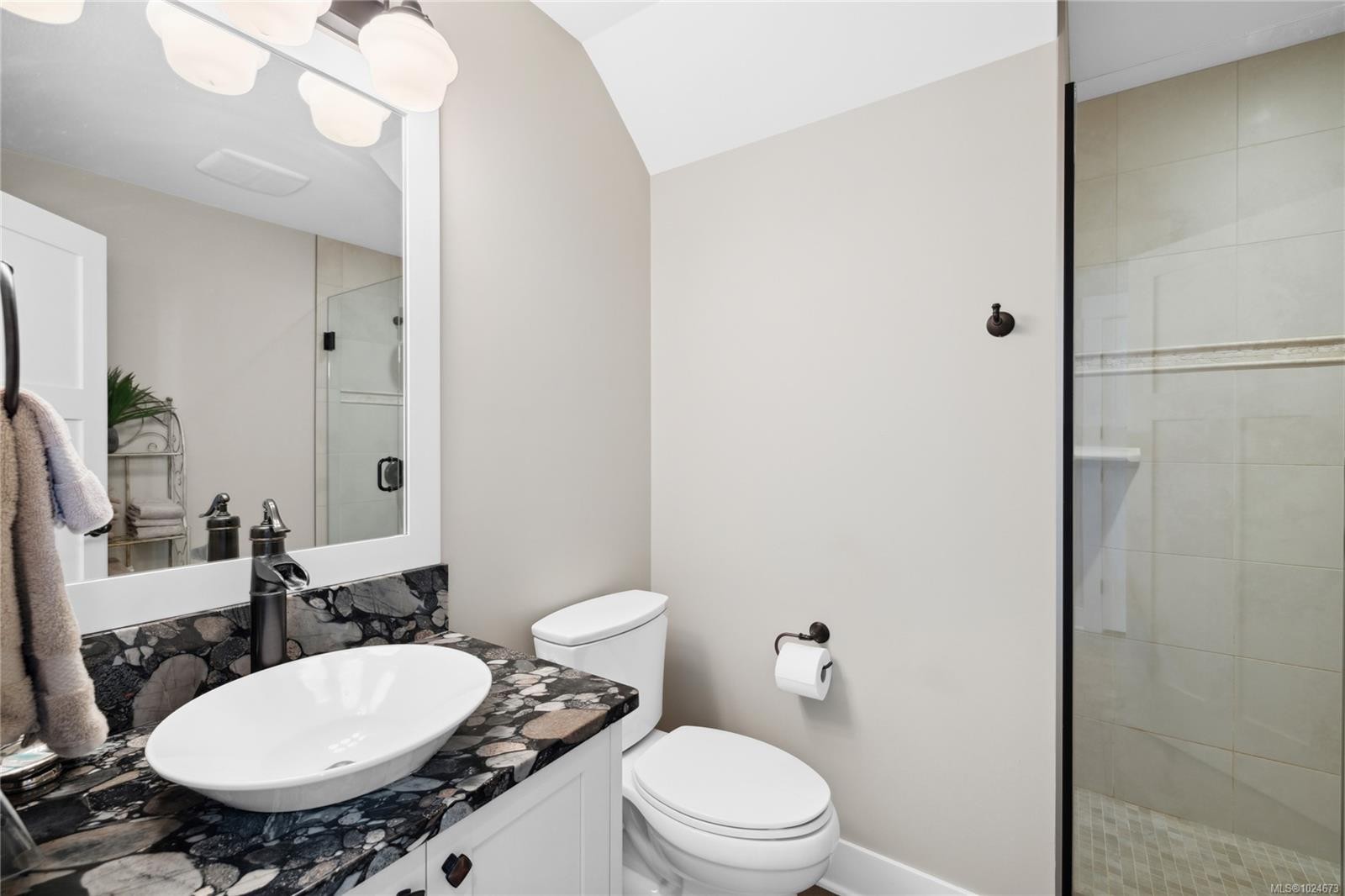 29-5251 Island Hwy, Qualicum Beach, BC