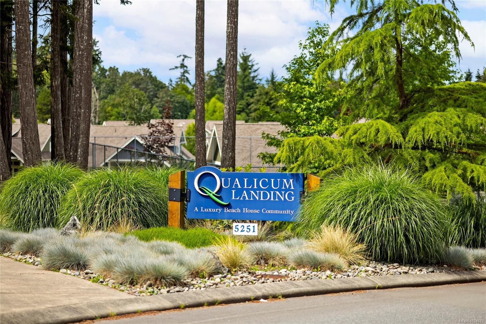 29-5251 Island Hwy, Qualicum Beach, BC