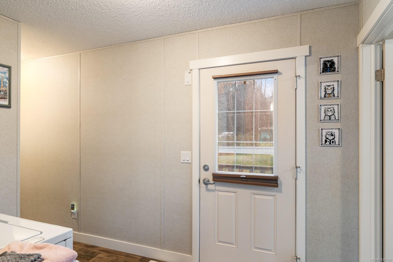 2998 Cumberland Rd, Courtenay, BC