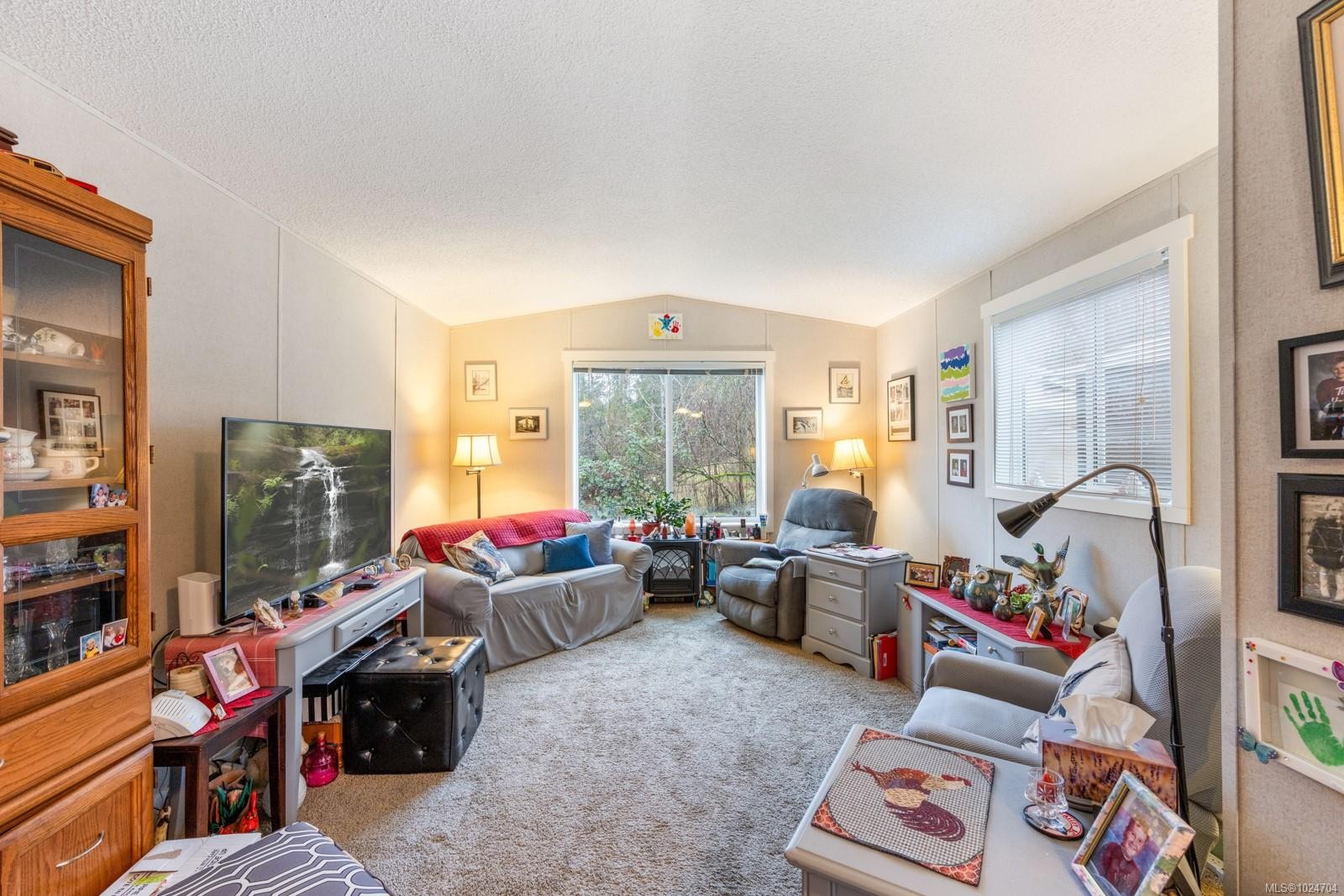 2998 Cumberland Rd, Courtenay, BC