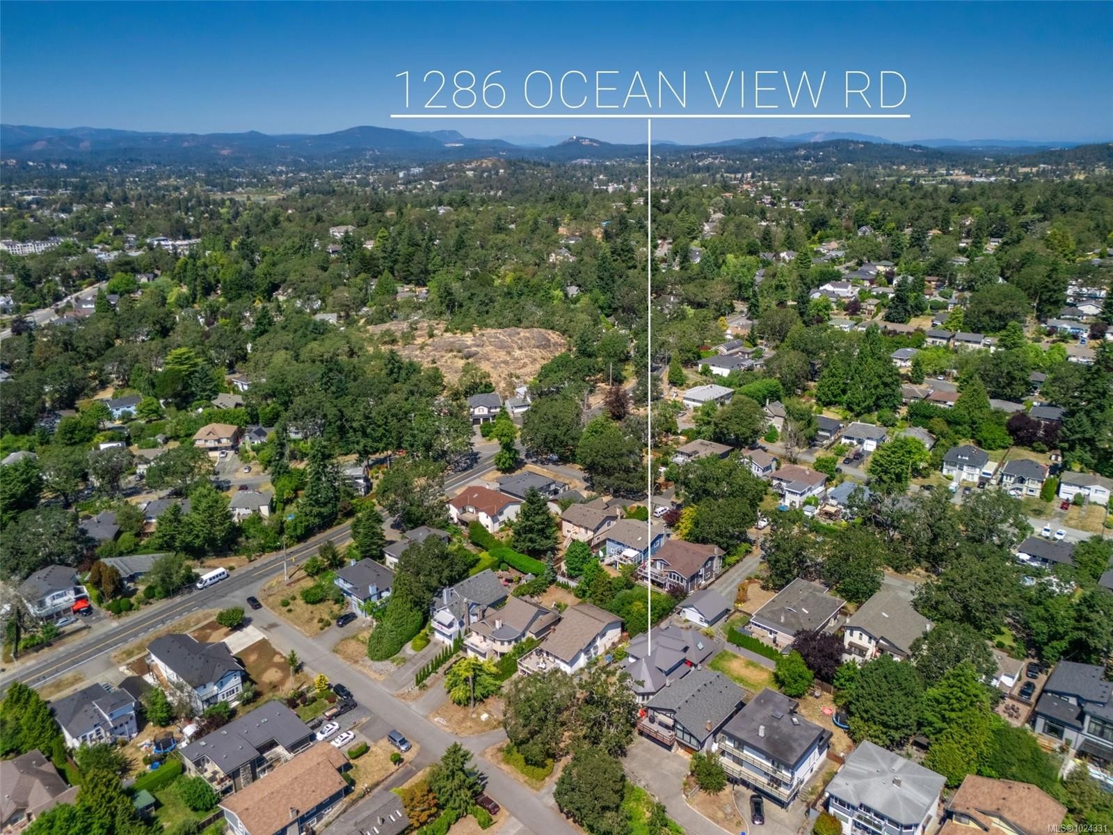 1286 Ocean View Dr, Saanich, BC