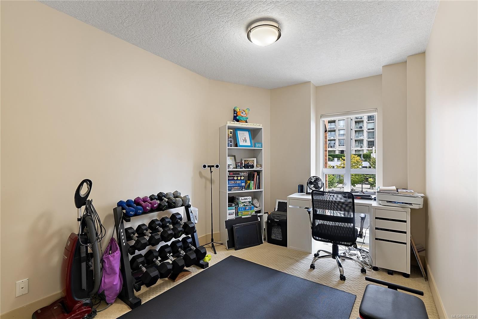 S204-737 Humboldt St, Victoria, BC - Indoor Photo Showing Office