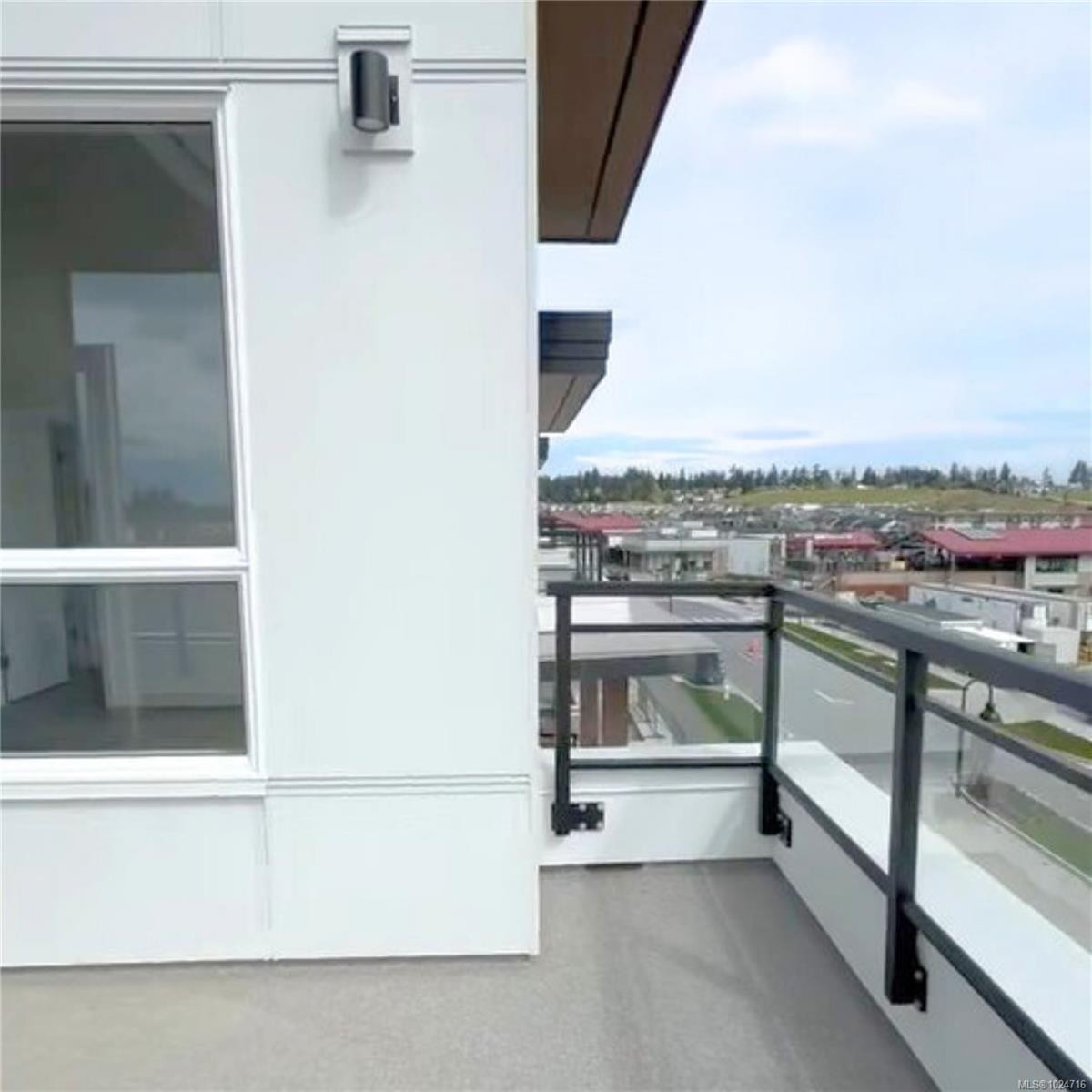 413-3564B Ryder Hesjedal Way, Colwood, BC - Outdoor With Exterior