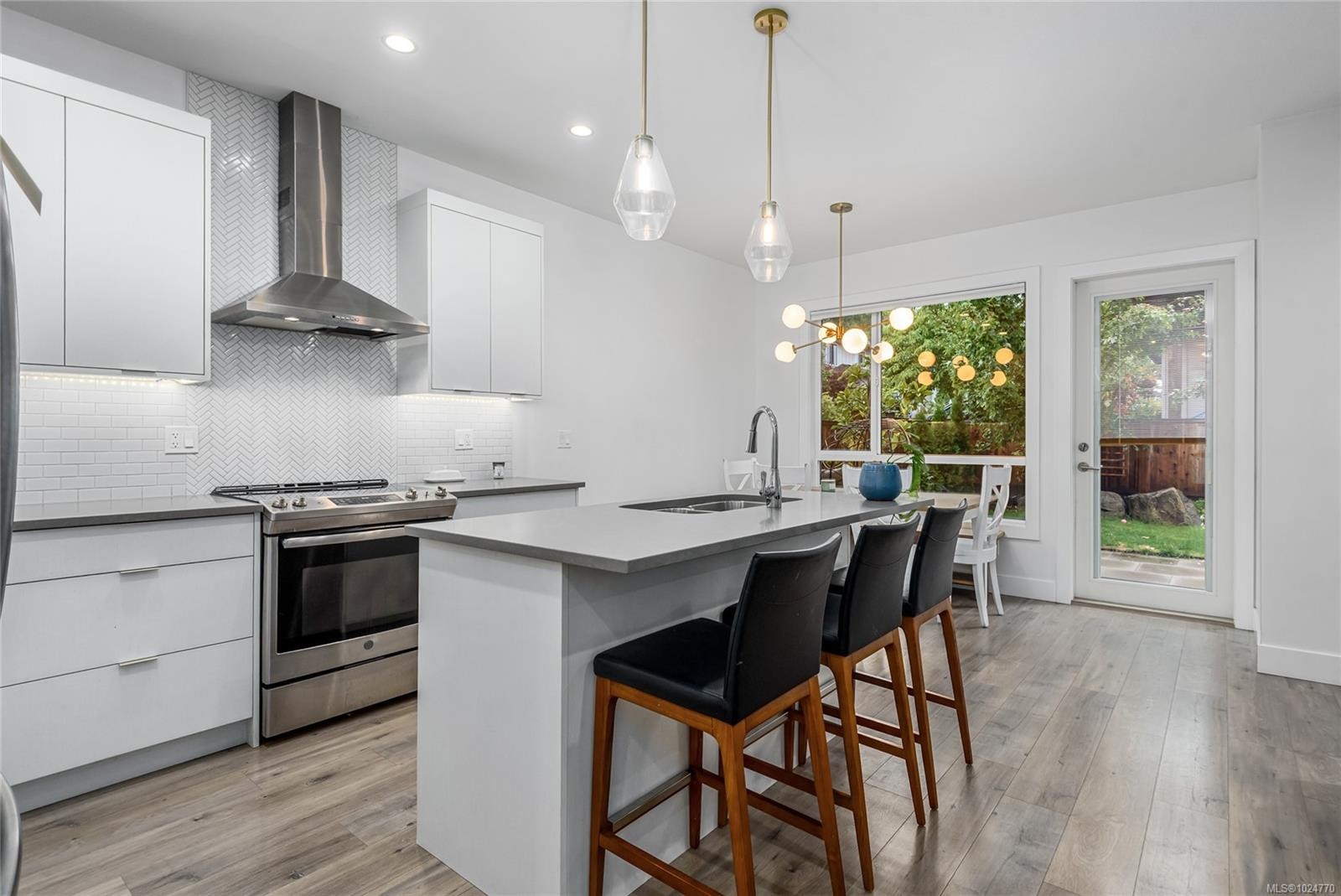 12-2607 Kendal Ave, Cumberland, BC