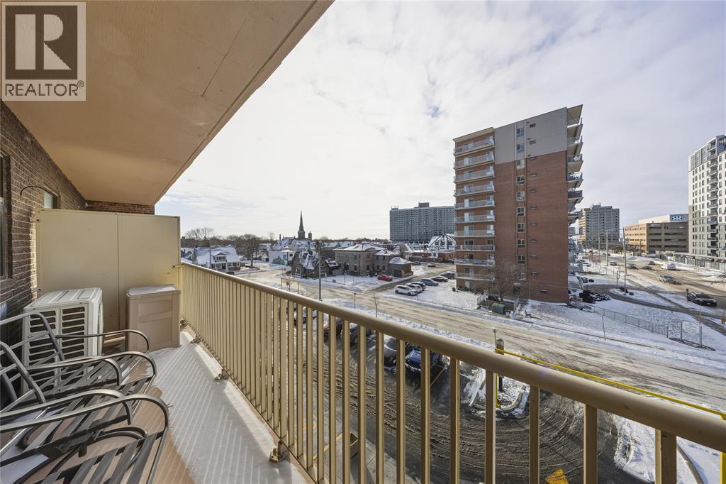 10 Derby Lane Unit# 401, Sarnia, ON - Outdoor With Balcony With Exterior