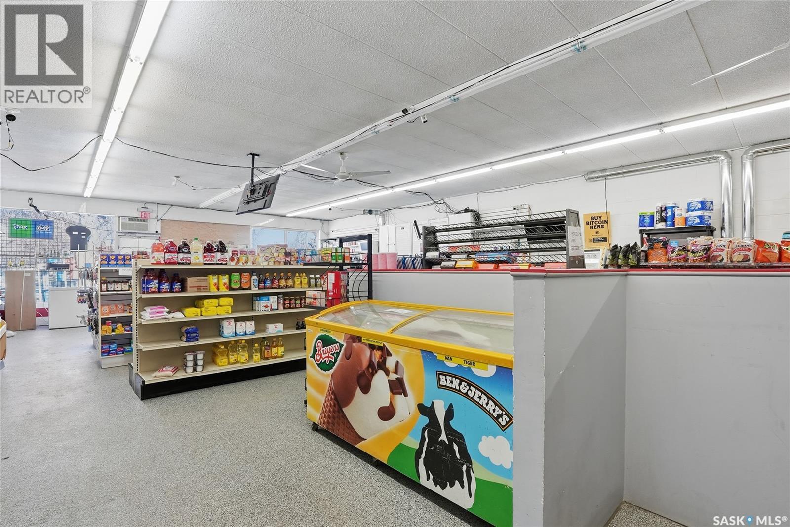 819 29Th Street W, Saskatoon, SK