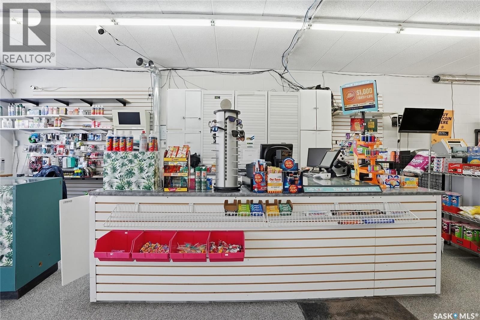 819 29Th Street W, Saskatoon, SK