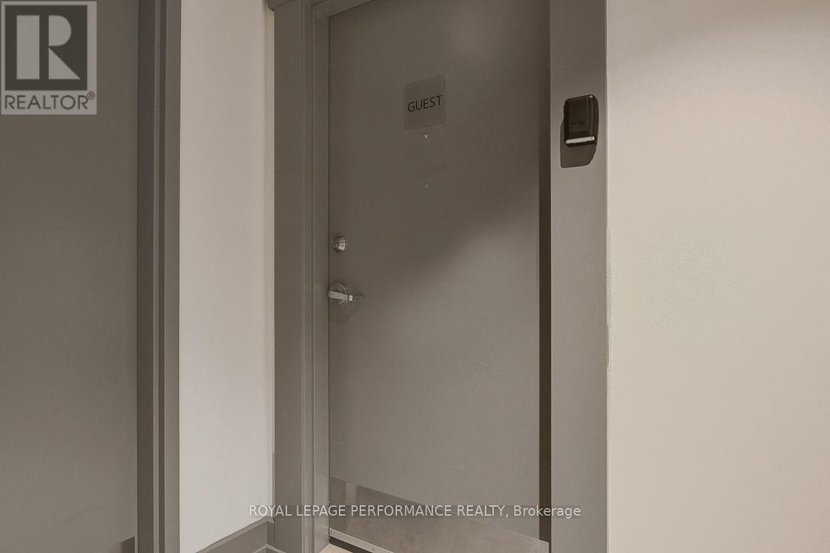 Guest suite - 413 - 7 Marquette Avenue, Ottawa, ON - Photo Showing Other Room