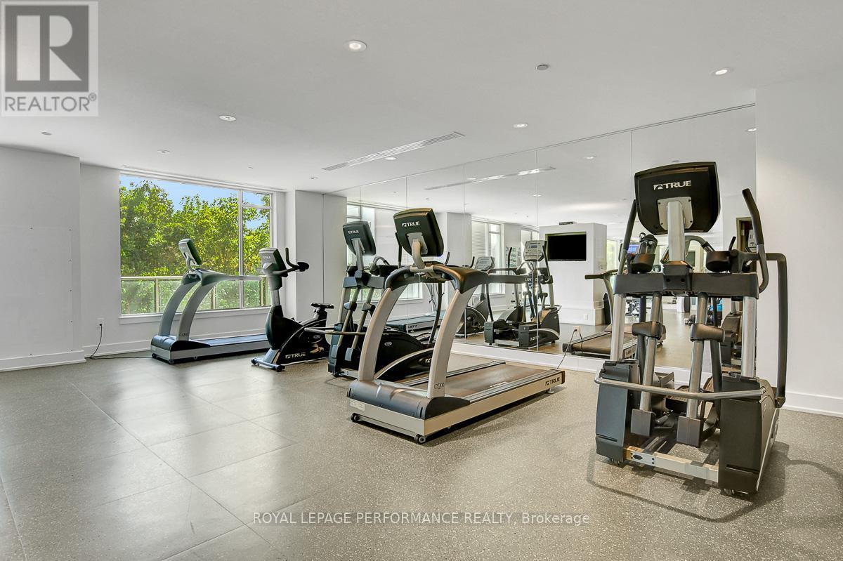 413 - 7 Marquette Avenue, Ottawa, ON - Indoor Photo Showing Gym Room
