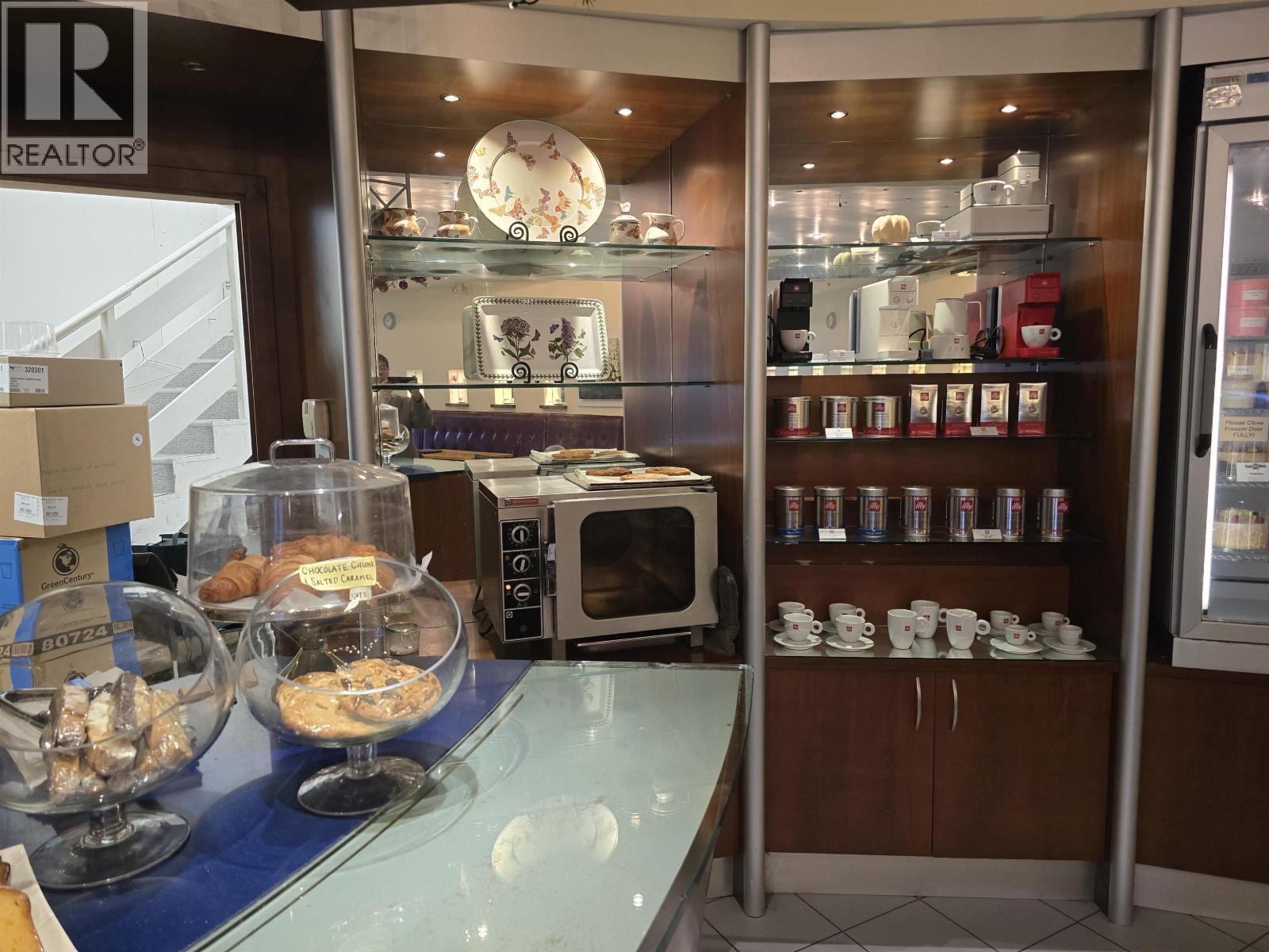 252 Newport Drive, Port Moody, BC