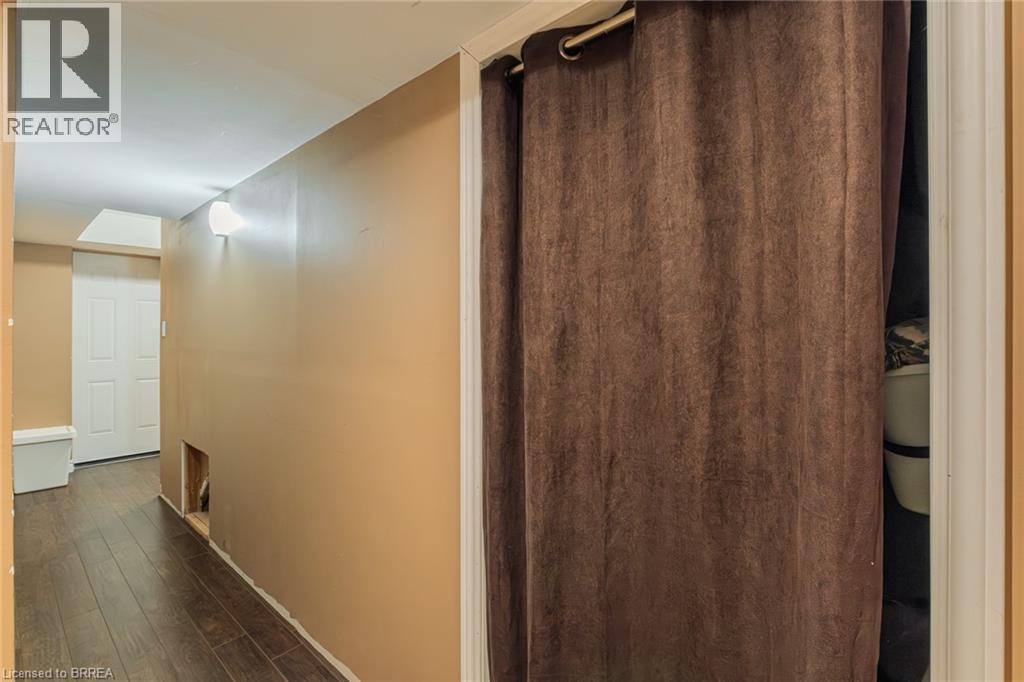 20 Mcconkey Crescent Unit# 46, Brantford, ON - Indoor Photo Showing Other Room