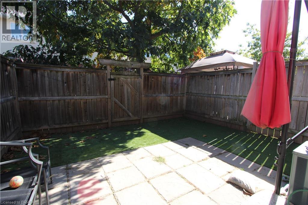 20 Mcconkey Crescent Unit# 46, Brantford, ON - Outdoor