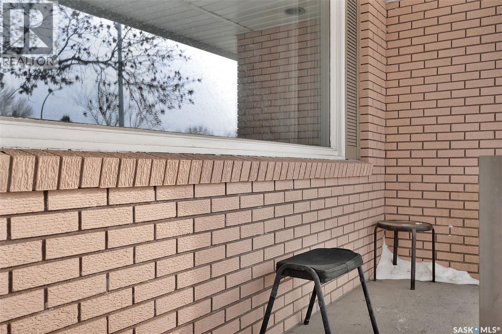 219 Mccarthy Boulevard N, Regina, SK - Outdoor With Exterior