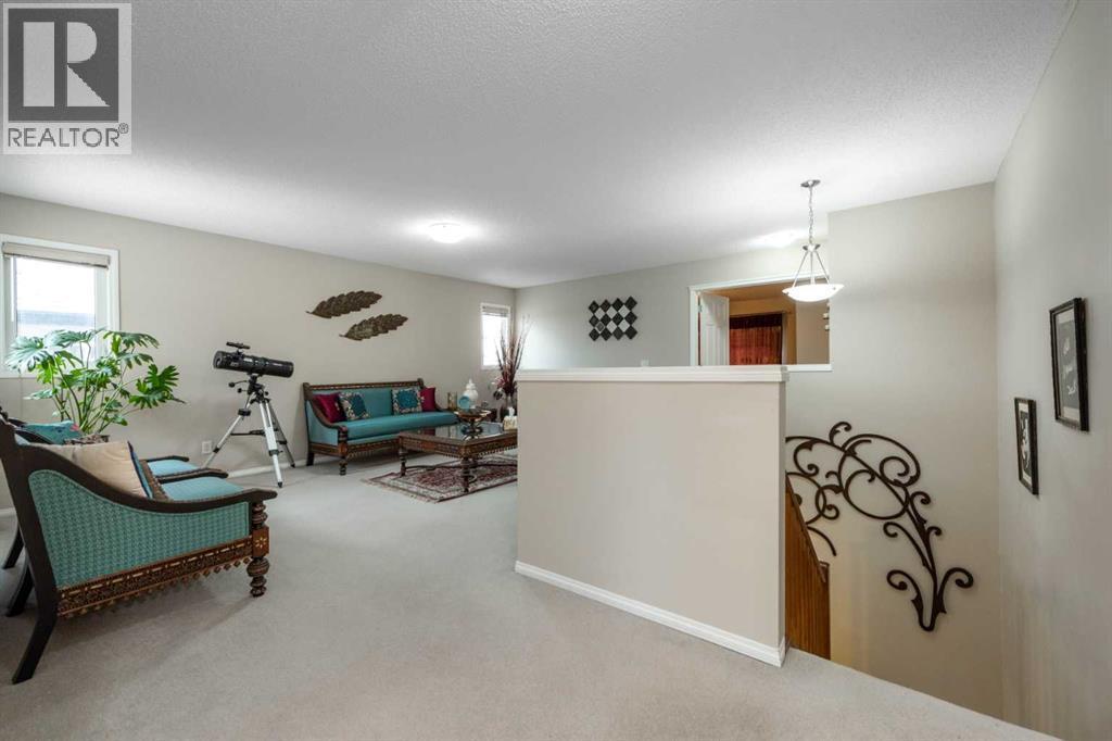 212 Silverado Range Heights Sw, Calgary, AB - Indoor