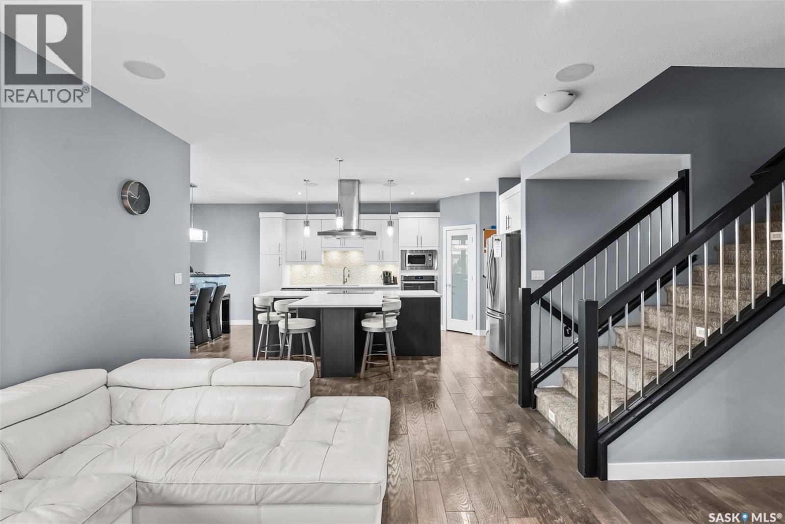 4357 Albulet Drive, Regina, SK - Indoor Photo Showing Living Room