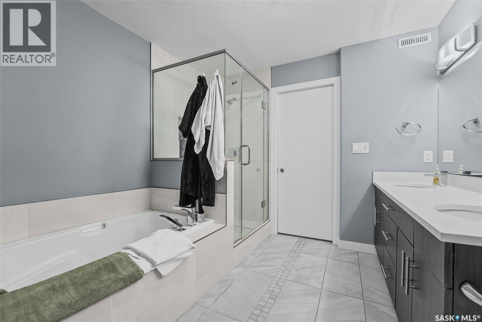 4357 Albulet Drive, Regina, SK - Indoor Photo Showing Bathroom