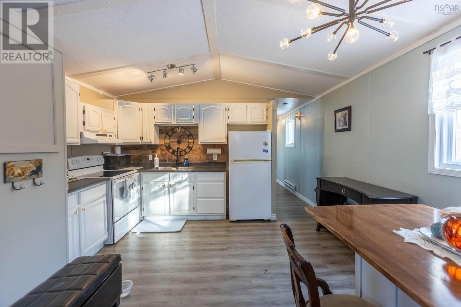 4 Bayview Crescent, Amherst, NS