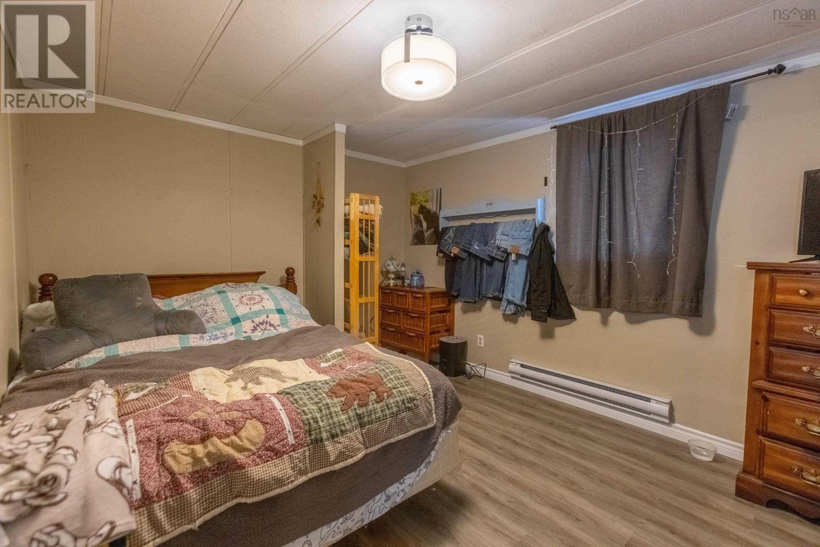 4 Bayview Crescent, Amherst, NS