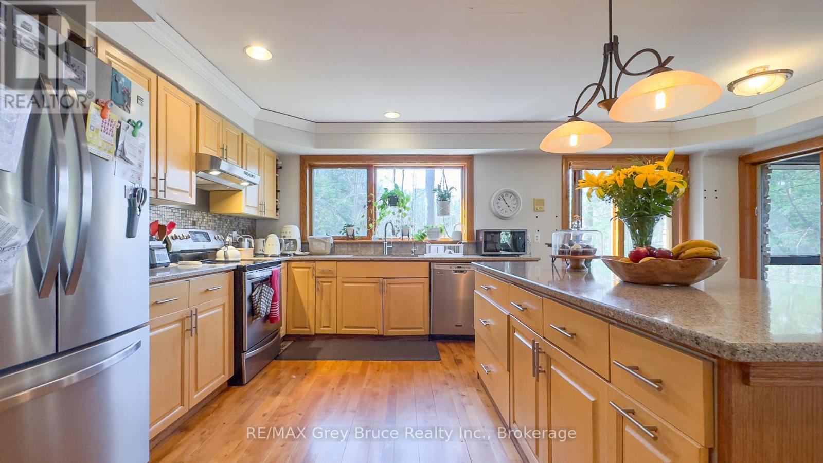 128 Thornridge Road, Meaford, ON - Indoor Photo Showing Kitchen