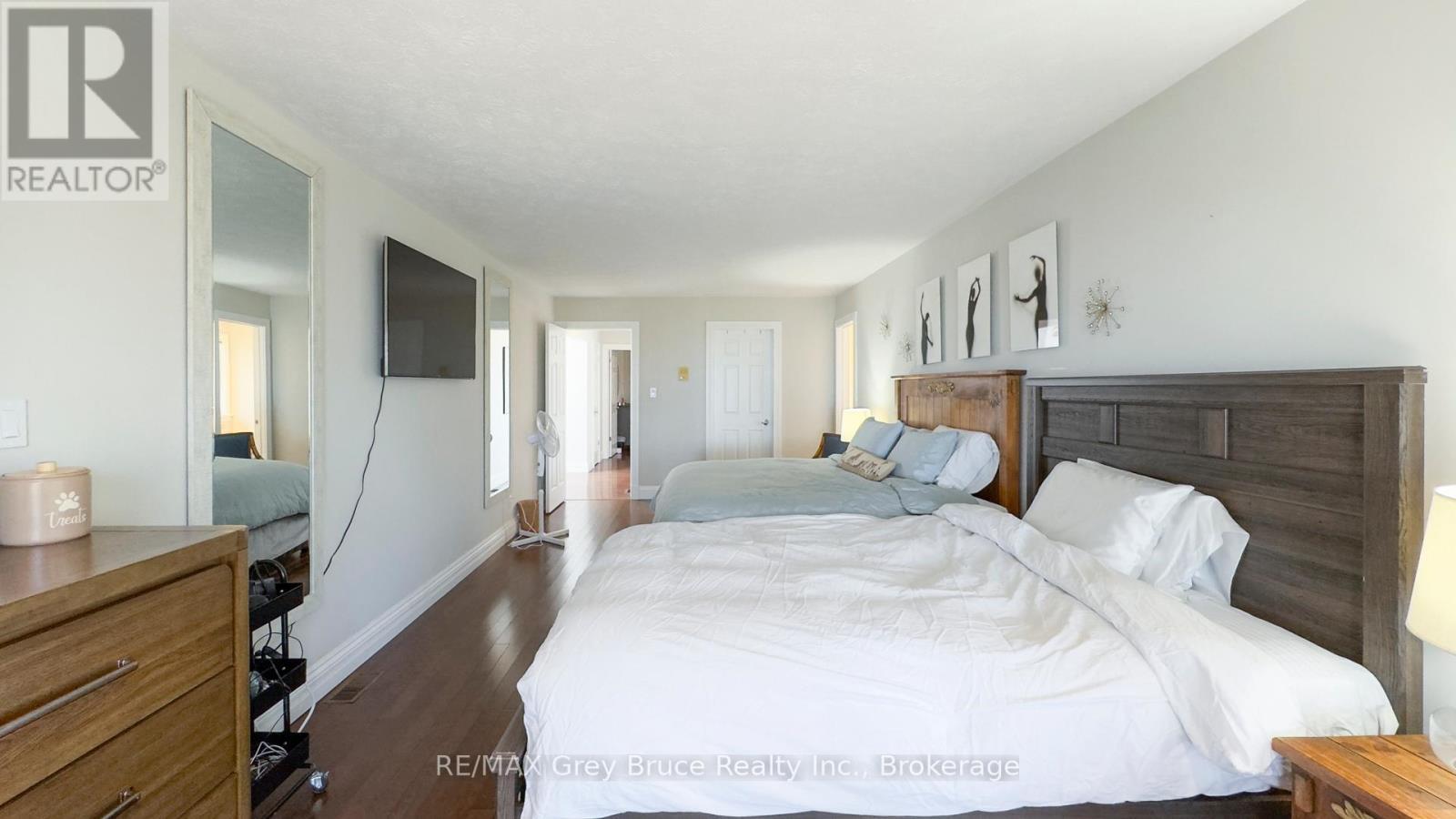 128 Thornridge Road, Meaford, ON - Indoor Photo Showing Bedroom