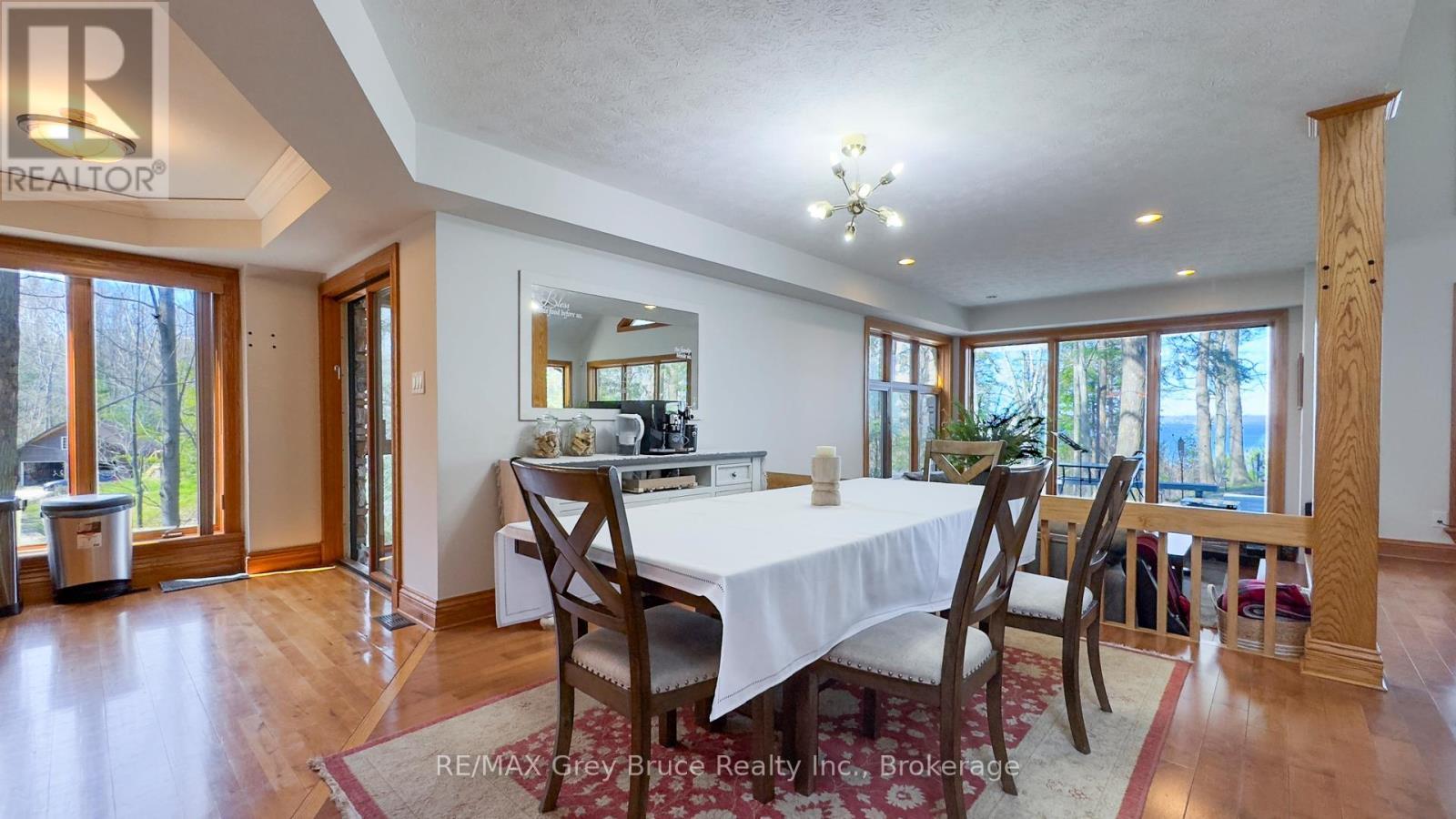 128 Thornridge Road, Meaford, ON - Indoor Photo Showing Dining Room