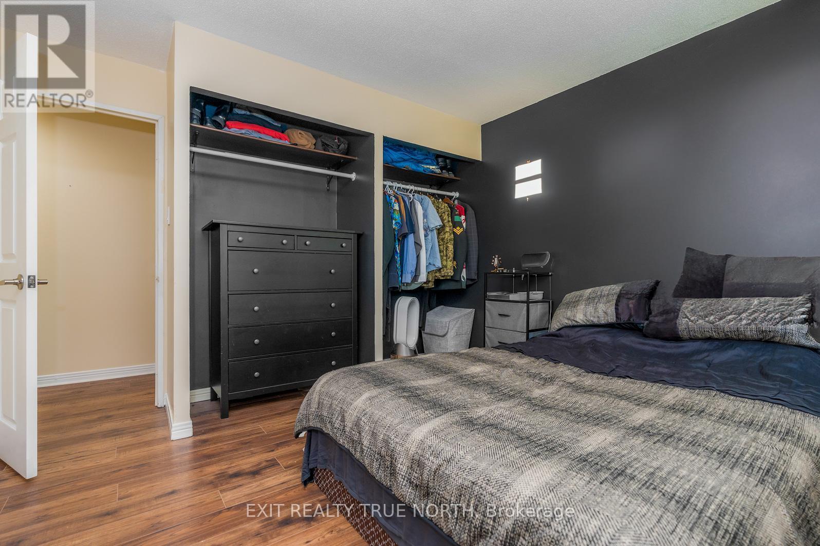 204 - 850 6Th Street E, Owen Sound, ON - Indoor Photo Showing Bedroom