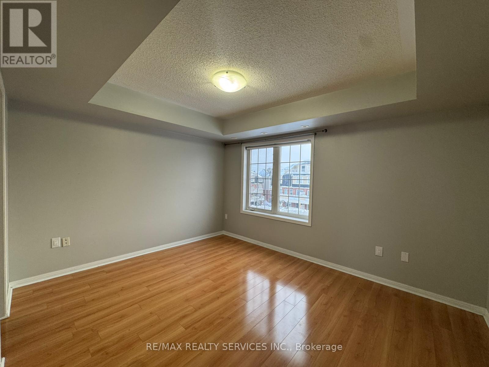 6 - 3032 Clayhill Road, Mississauga, ON - Indoor Photo Showing Other Room