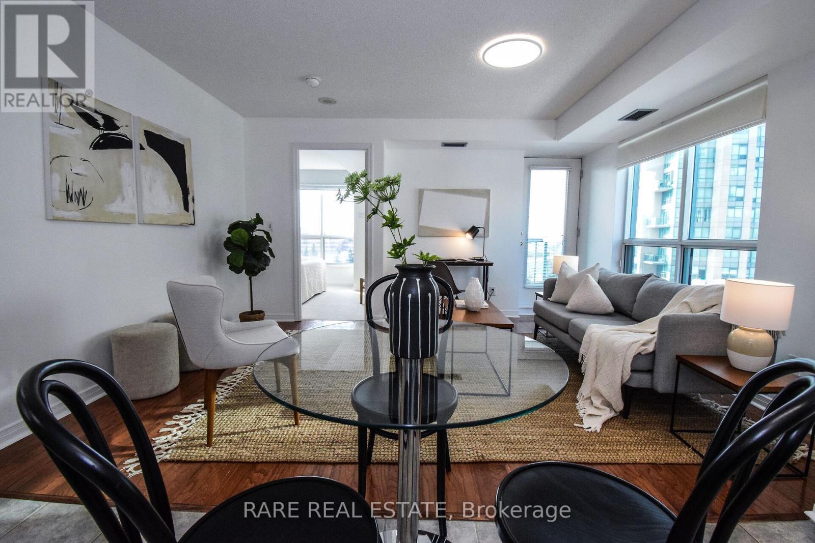 509 - 2545 Erin Centre Boulevard, Mississauga, ON